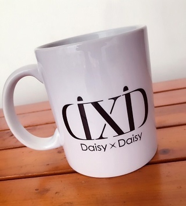 Mikaデザインカラーイラストマグカップ Daisy Daisy Official Shop