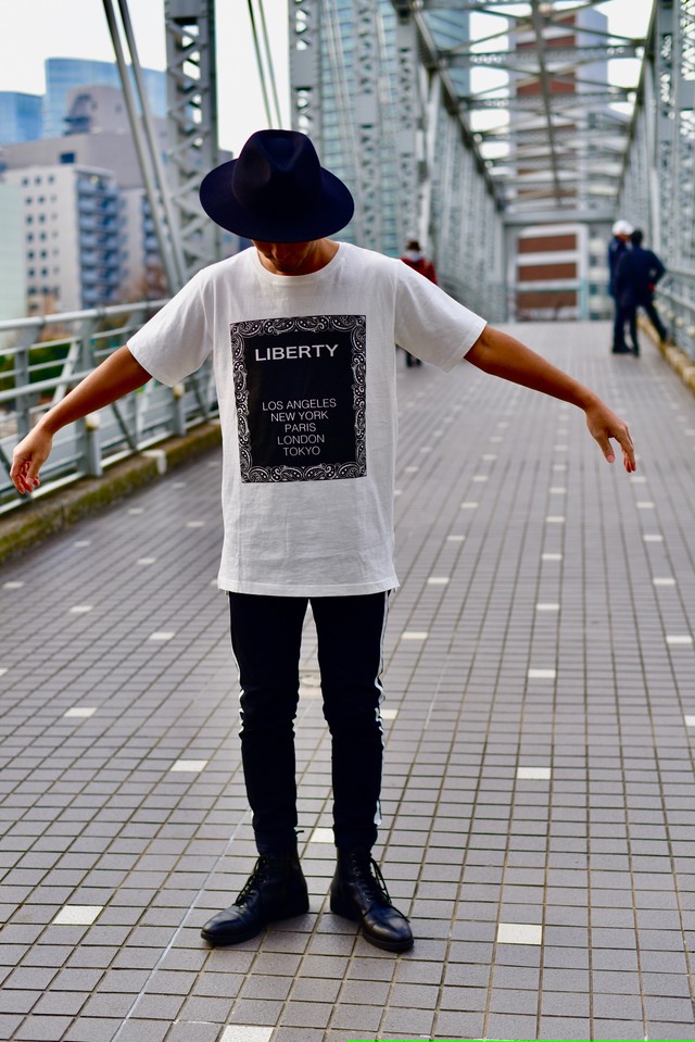 Ribertyロゴ ロング丈tシャツ Teddy Co おしゃれな流行りのメンズストリートファッション