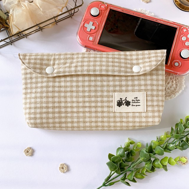 淡いベージュチェックのスイッチライトケース Kkocyun97 Handmade韓国雑貨