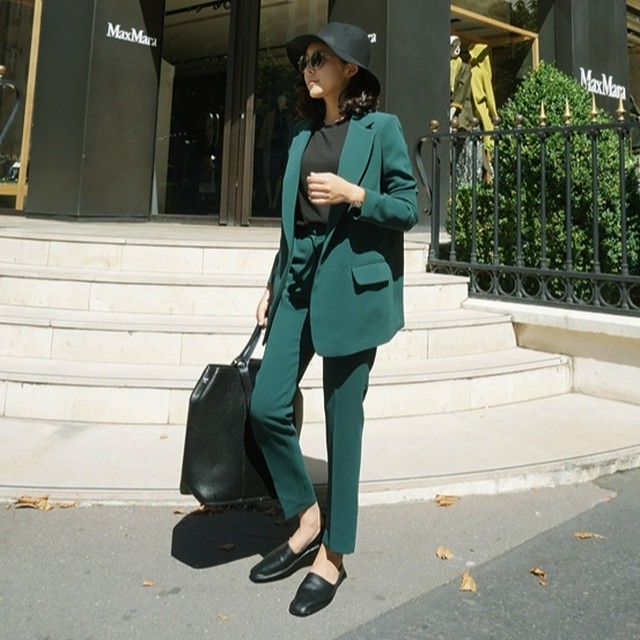 Z 146 セットアップ スーツ きれいめ シンプル 無地 黒 緑 スラックス ストレートパンツ ジャケット フォーマル オフィス レディース K M Base