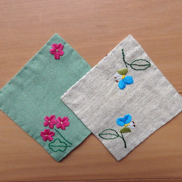 コースター 野の花刺繍 送料込 Eboshi Handmade