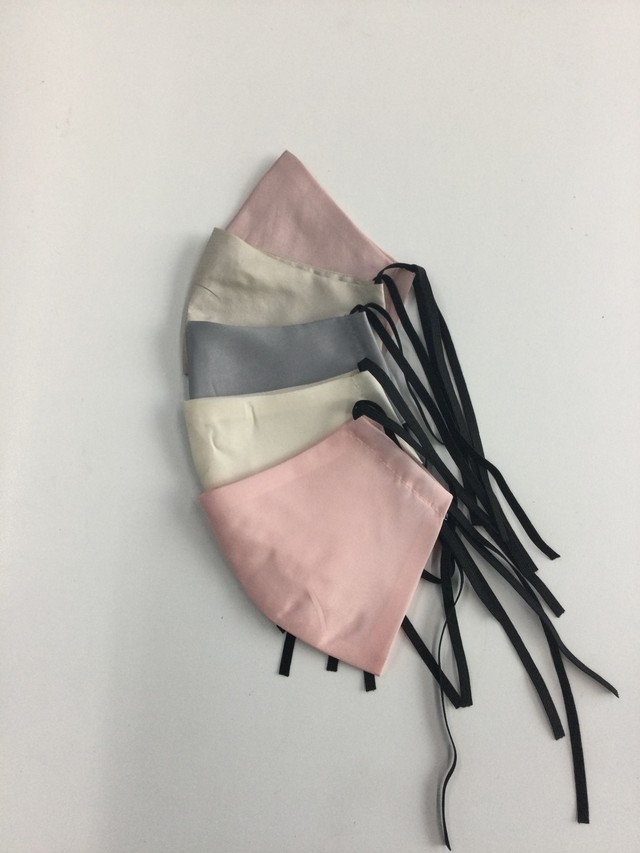 シルクマスク マスク シルク おしゃれマスク 人気 日本製 光沢 肌触りのいい ハン ドメイド 手作り 洗える 布マスク Grauworks