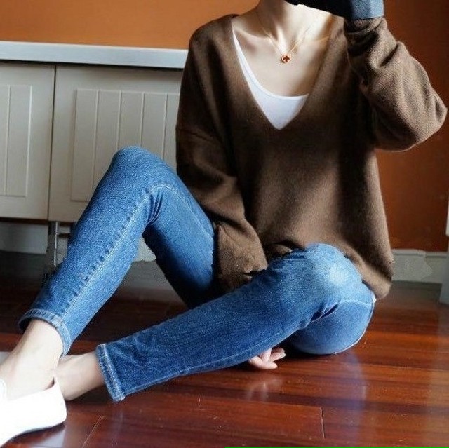 K ニット Vネック ニット レディース 長袖 深vネック ニット ゆったり カジュアル 上品 無地 シンプル 秋 冬 In The Moon