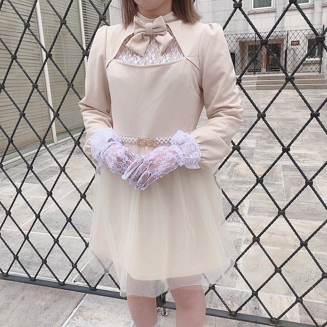 ブローチ付チュールドッキングワンピース Audreyharajuku