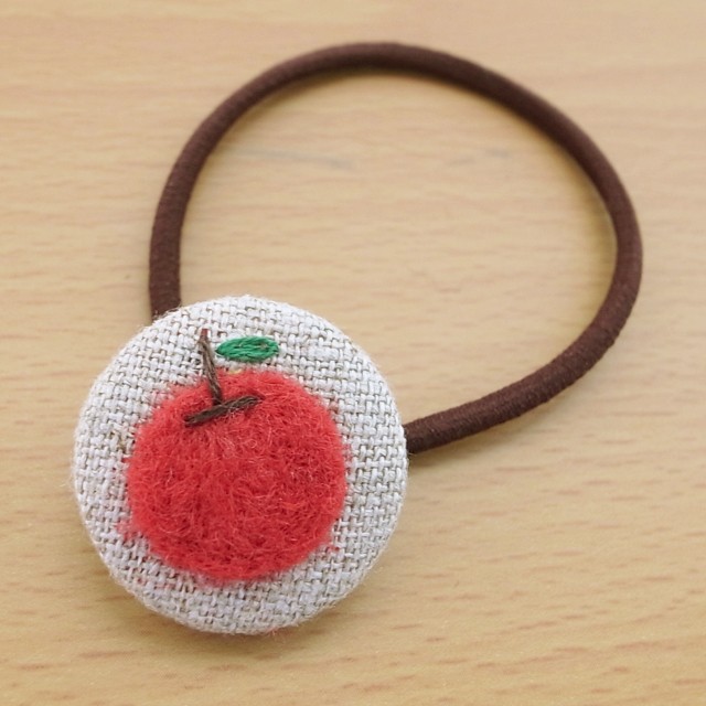 ヘアゴムボタン りんご Aoiroblue Webshop アオ アオ アオ