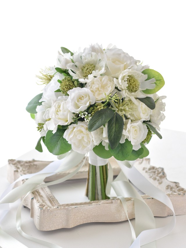 ホワイトグリーンナチュラルブーケ N002h ウェディングブーケ専門店 Plump 幸せのウェディングブーケ