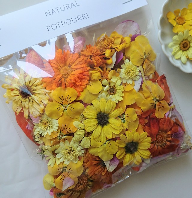 お花のポプリ おまかせ 黄色 オレンジ系 Kyashi Mari Flowers