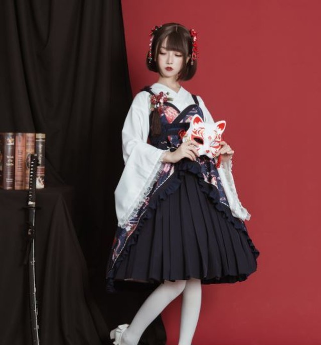 ロリータ ワンピース ロリータドレス ロリータファッション ゴスロリファッション ゴスロリ 和ロリ 和風ロリータ リボン フリル たっぷりフリル ジャンパースカート ブラウス 3色 無地 いちご柄 ストロベリー 宮廷風 ミニ丈 ショート丈 膝上 膝丈 ひざ丈 ミディアム ロリータ ワンピース ロリータドレス ロリータファッション ゴスロリファッション ゴスロリ 和ロリ 和風ロリータ リボン フリル たっぷりフリル ジャンパースカート ブラウス 3色 無地 いちご柄 ストロベリー 宮廷風 ミニ丈 ショート丈 膝上 膝丈 ひざ丈 ミディアム
