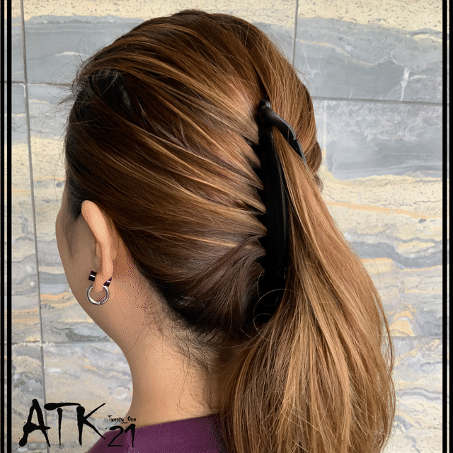 シンプル大き目バナナクリップ ブラックカラー 髪が多い人向け 髪留め しっかりホールド レディース 簡単ヘアアレンジ ヘアアクセサリー Bnn0101 Atk21