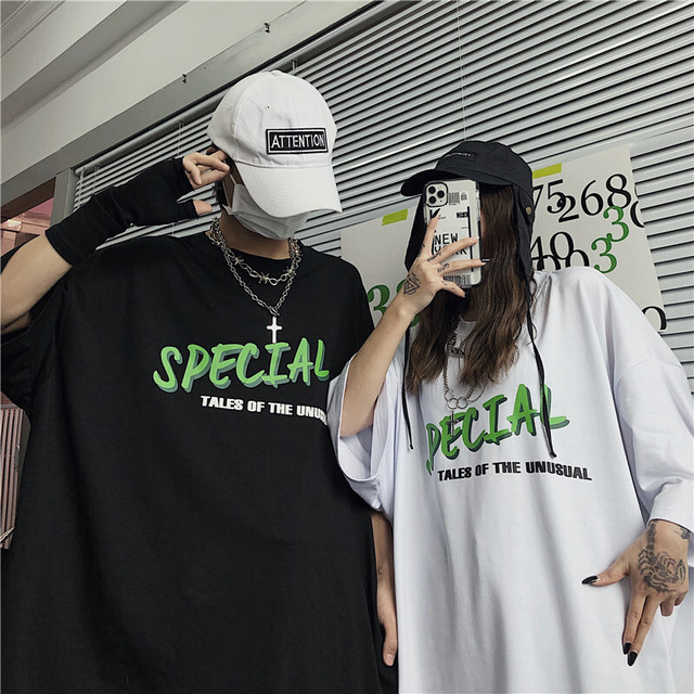 送料無料 Korea プリントlogoルーズオーバーサイズtシャツ トップス メンズレディース レトロ 韓国 韓流 オルチャン K Pop アイドル アクセサリー ペンダント ネックレス ブレスレット リング ピアス バッグ 春夏秋冬 韓国ドラマ 韓国服 Kpop帽子 Kpop雑誌 Bts Niziu