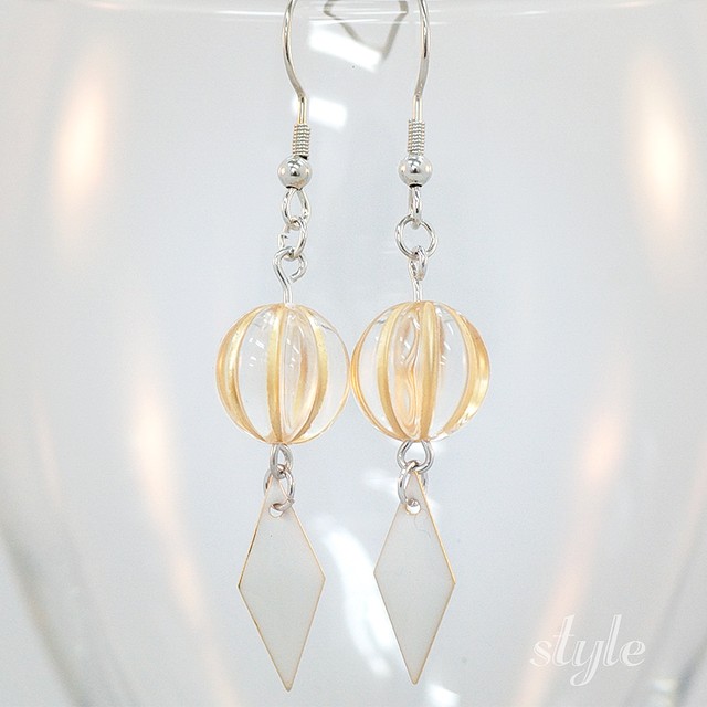 透き通るゆらゆらが綺麗なピアス イヤリング Aystyling