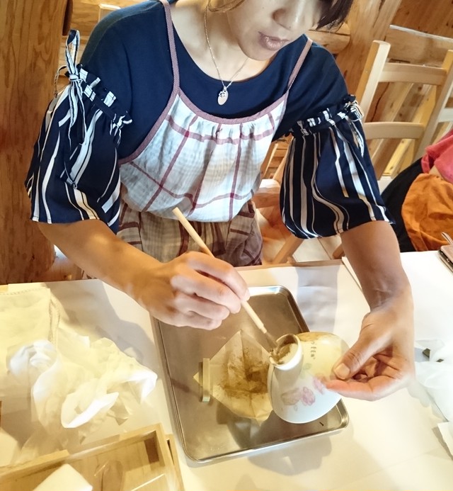 本漆でなおす はじめての金継ぎキット あとりえ青輝鳥