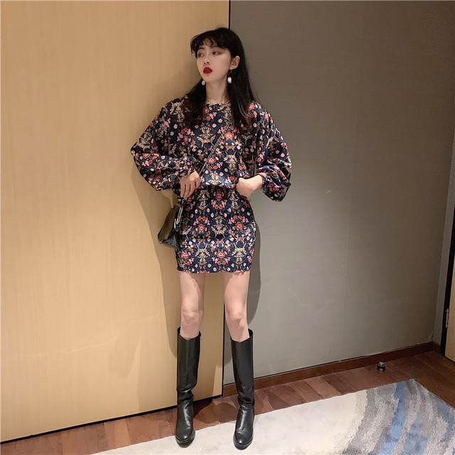 ボタニカル柄ワンピース ミニ丈 シック ラウンドネック 春夏 お出かけ デート 女子会 長袖 レトロ ヴィンテージ アンティーク ランタンスリーブ Arroser