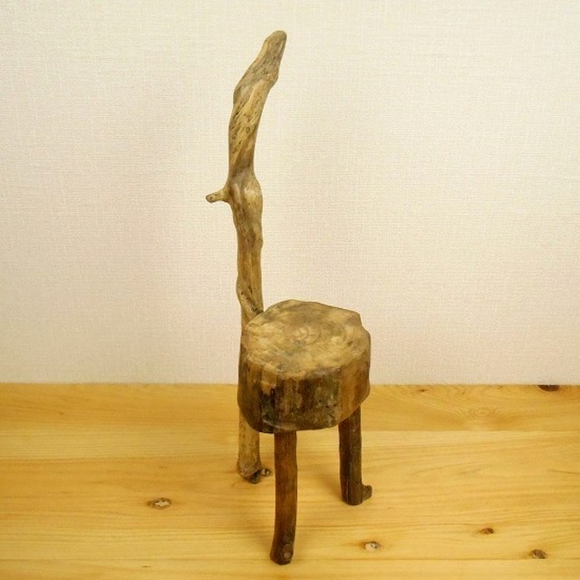 温泉流木 3本足のおしゃれ丸太椅子005大 魔法の杖 置台 流木インテリア コロボックル工房