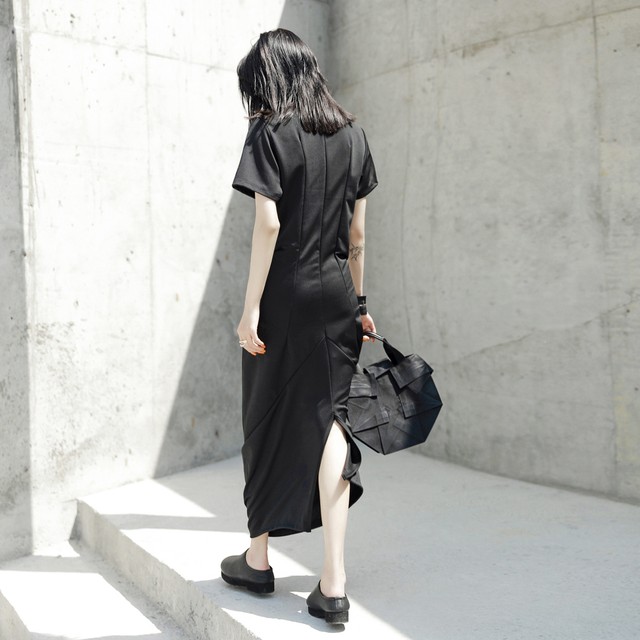 Simple Black 19 新しい ダーク風ステッチ ワンピース ロング モード系ファッション 半袖 レディースドレス Mt Eclat