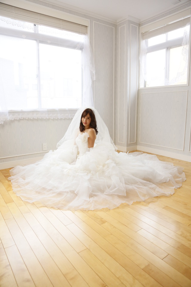 ウェディングドレス Avica Watabe Wedding プリンセス Cover Me