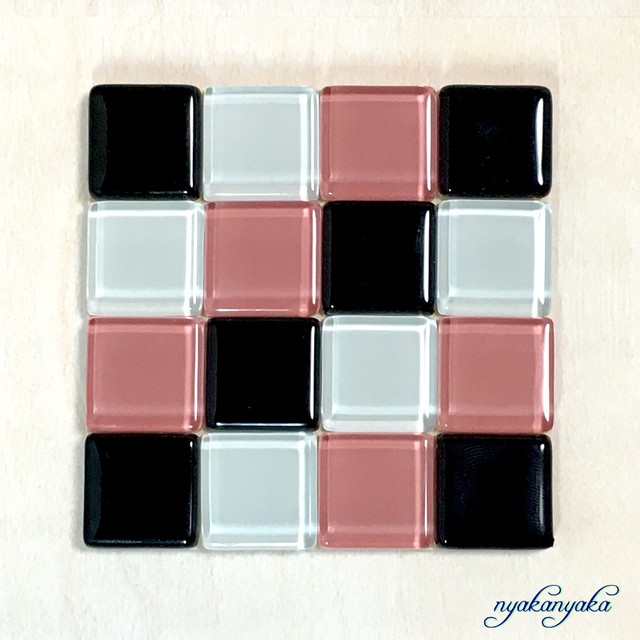 ガラスタイルコースター Girly タイルハンドメイドショップ にゃかにゃか