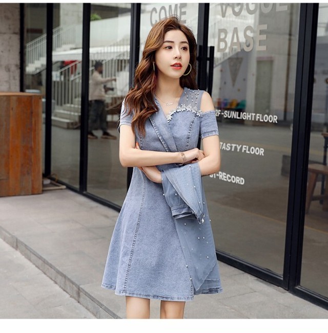 デニムワンピース デニムワンピ ワンピース デニム ミニ丈 袖あり 半袖 Vネック フィッシュテール カジュアル ブルー 青 女子会 代 30代 40代 春夏 オシャレ 大人可愛い ガーリー きれいめ シンプル こなれ感 ゆったり トレンド おひさまブランケット