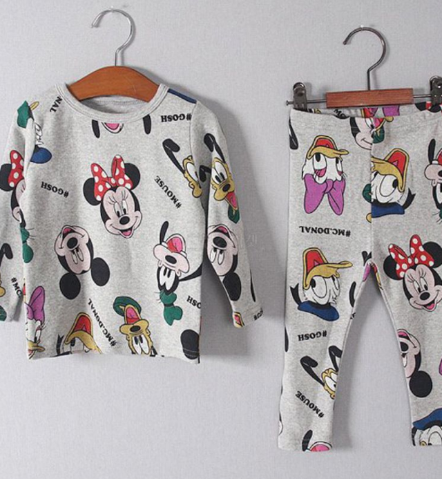 冬 子供のディズニーパジャマ 4色 Maumpom