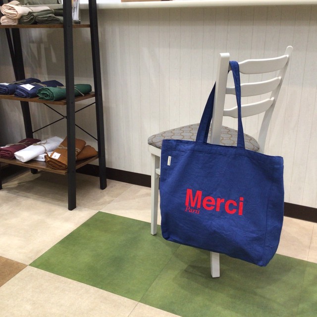 Merci トートバッグ ブルー(赤字) 14