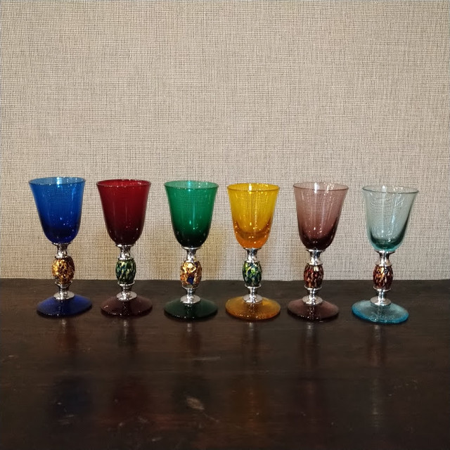 一客ずつ Giochi Di Luce Veuerio 1999年 イタリア製 リキュールグラス ガラス 酒器 日本酒にも 食前酒 可愛い おしゃれ Be144 3hige Antique Store 京都 古門前の古美術店 三髭堂