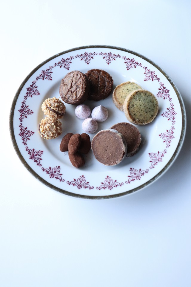Sucreriesバレンタインクッキー缶 2 11発送 Biscuiterie Sucreries