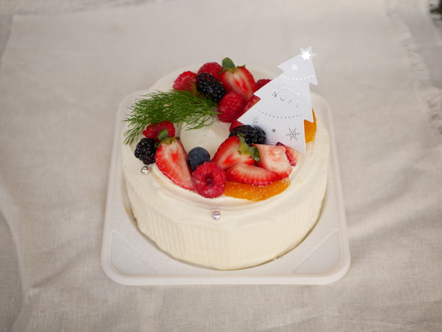 12 24 木 ５号 15cm いちごの生デコレーションケーキ お菓子工房chigusa クリスマスケーキ予約