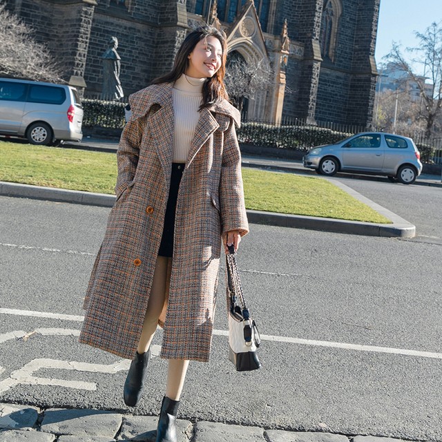 チェック柄トレンチ トレンチコート チェック柄 リボン 首元暖か おしゃれ 大人 今どき 流行り 女子会 今っぽい モテコーデ オシャレ 女子力 女っぽい 可愛い 抜け感 トレンド おしゃれデザイン デート お出かけ 秋冬コーデ 秋冬カラー Sugar Daystyle シュガーデイ