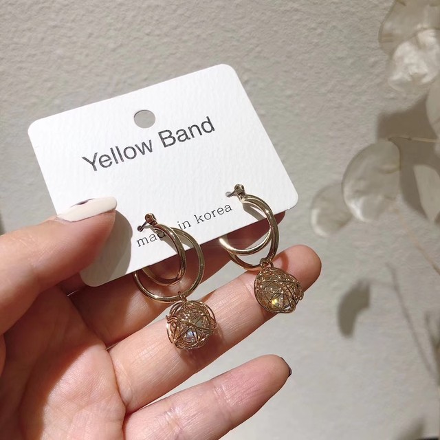 韓国大人気のブラントyellow Band ピアス Esperance