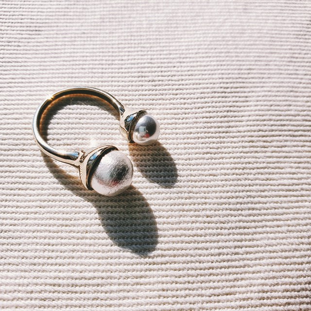 Double Pearl Ring ダブル コットンパール リング ゴールド シルバー エレガント フリーサイズ 真珠 Milidi Double Pearl Ring ダブル コットンパール リング ゴールド シルバー エレガント フリーサイズ 真珠 Milidi