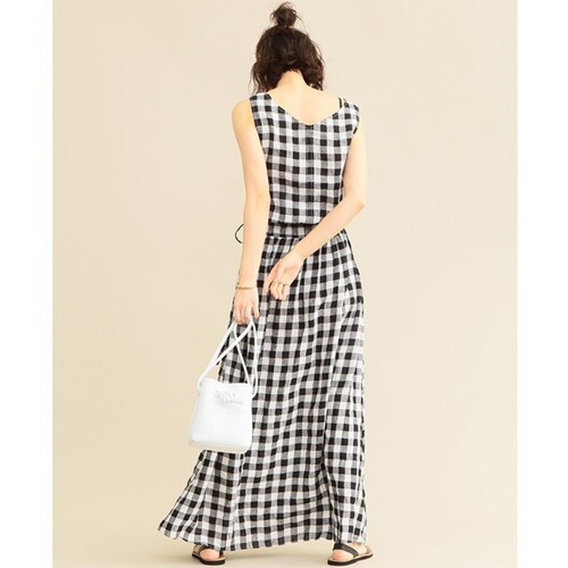 チェック柄ワンピース チェックワンピ ワンピース ブラック ノースリーブ ロング丈 ウエスト絞り チェック柄 夏 リゾート ビーチ 大人 可愛い ガーリー 爽やか フェミニン デート 旅行 海 おしゃれ Ukiukionepicec