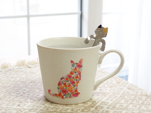 コーヒースプーンcat ネコ かわいい スプーン 映え プレゼント 丸モ高木陶器 温度をデザインに 美味しいをデザインに