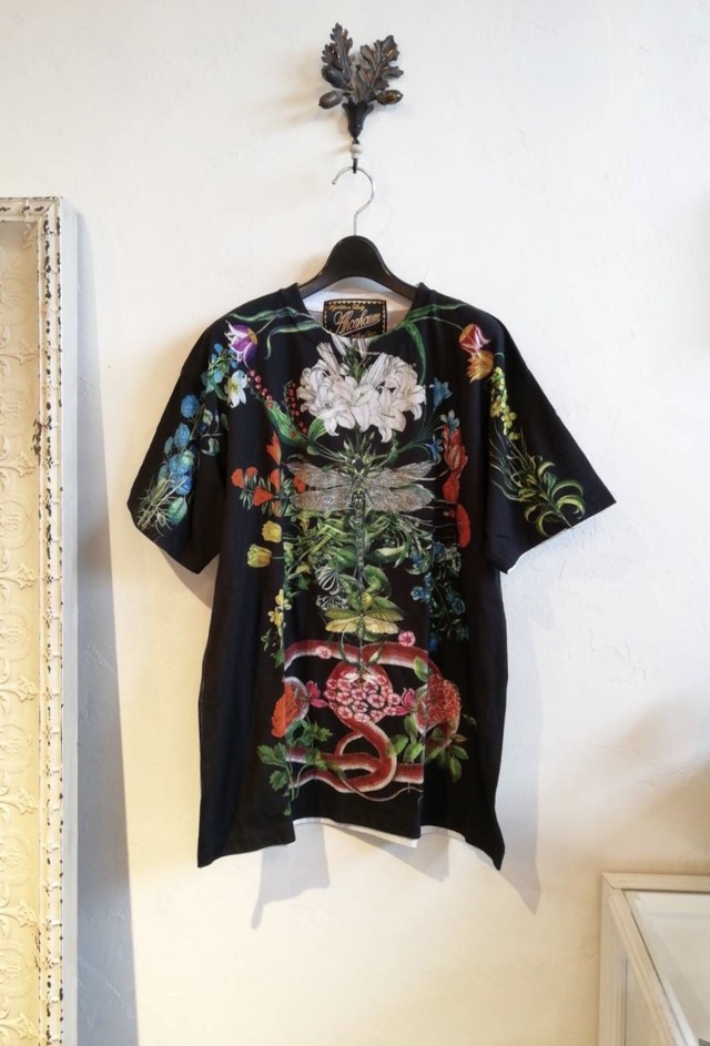 あちゃちゅむオハナカラダtシャツ 黒 Plus Lacoco