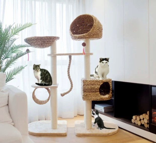 猫お洒落タワー 天然ラタン プレイタワー 爪とぎ The Snazzy Co