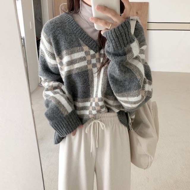 レディース トップス 春 秋 冬 ニット セーター 長袖 Vネック チェック レトロ 暖かい セーター ニット シンプル カジュアル おしゃれ 大人可愛い お出かけ デート 通勤 通学 学生 キャンパス 旅行 女子会 普段着 お揃い リンク トレンド 韓国 グレー