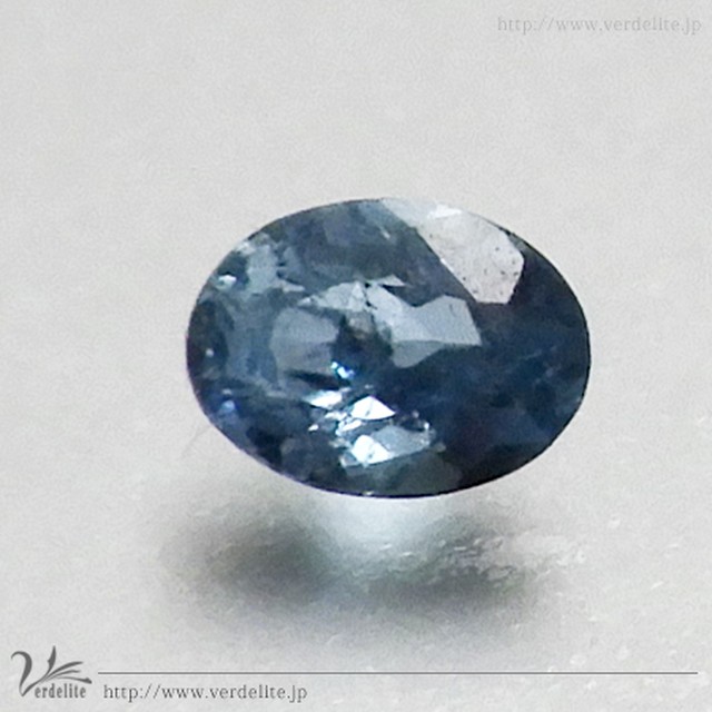 青 水色の宝石 Verdelite