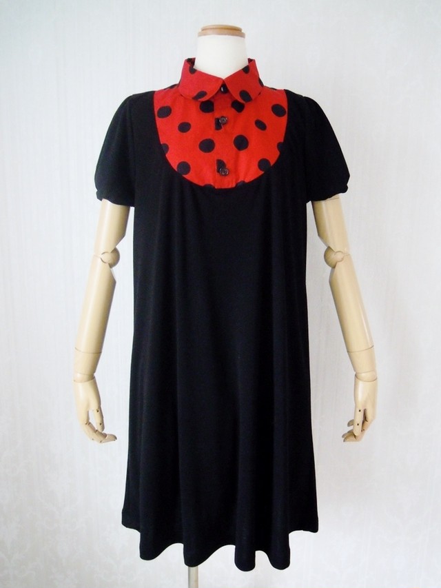 胸元切り替えルーズ フィットワンピース 赤 黒ドット Despair