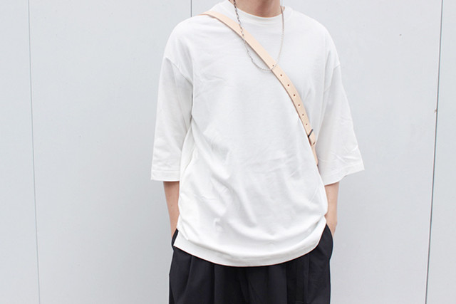 Dulcamara アシンメトリーミディアムスリーブt Apt335nyc