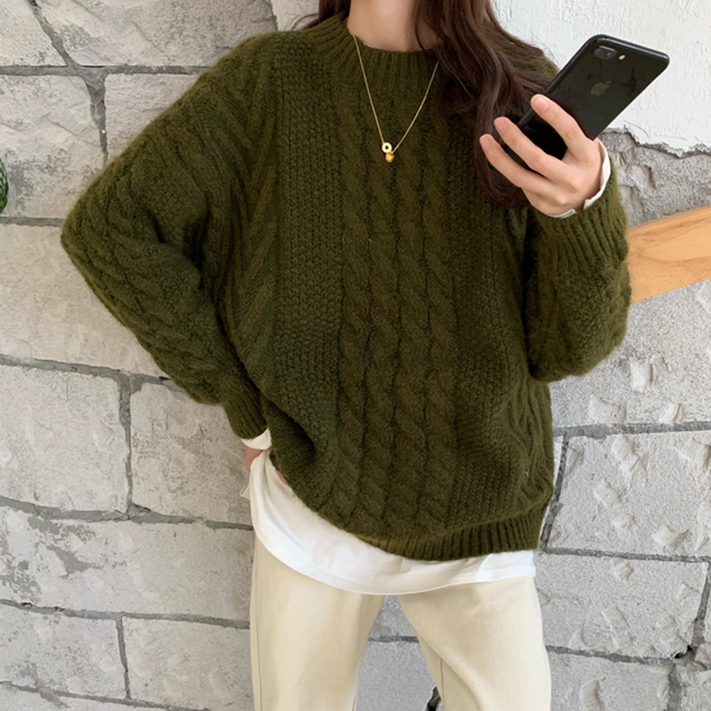 Tops Knit Retro トップス ニット セーター ケーブルニット 3色展開 モスグリーン ベージュ パープル 無地 ラウンドネック 長袖 オーバーサイズ ビッグシルエット ゆったり ルーズ ざっくり ボリューム袖 こなれ感 大人 可愛い レトロ カジュアル シンプル オシャレ 着