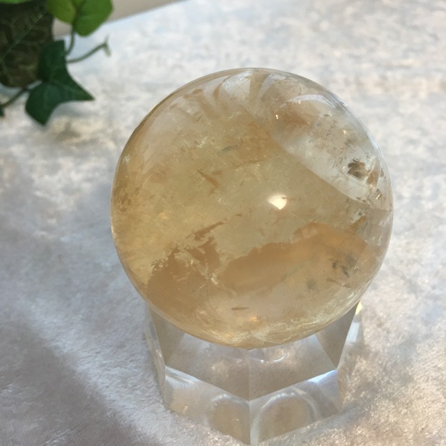 良質1点もの ブラジル産ゴールデンカルサイト丸玉 幸運の訪れ 輝く未来 金運 開運の前兆 Sovereignty