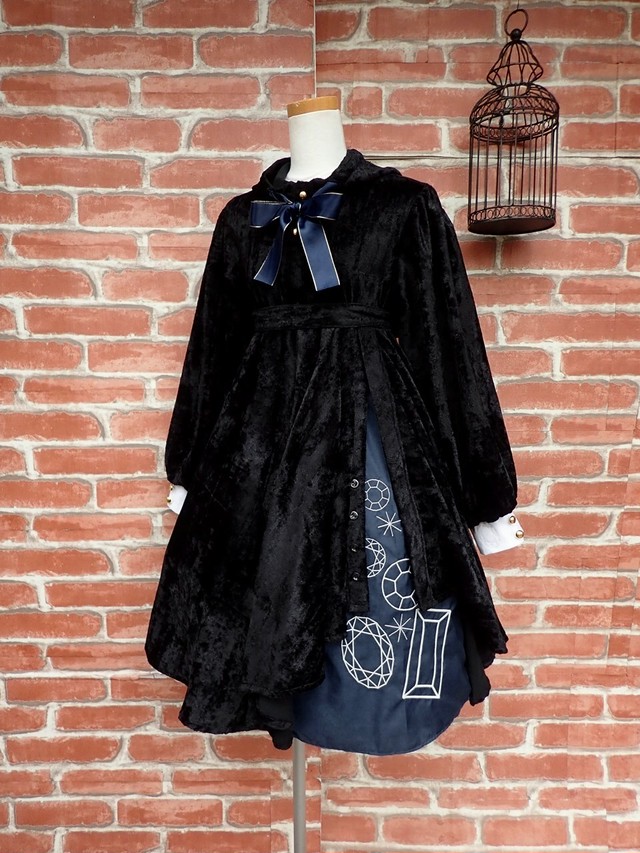 祝 商品化決定 イラストレーター応募作品 煌めく宝石ワンピース Riflleshuffl