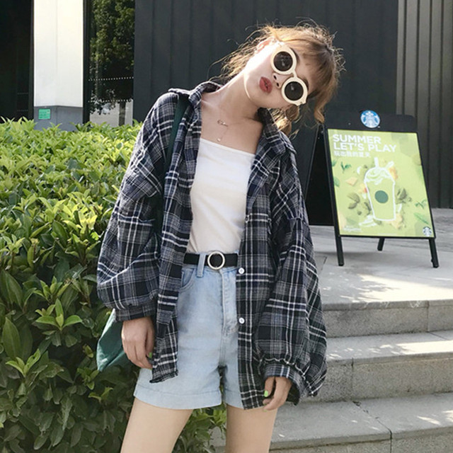 トップス シャツ ビッグシャツ ロングシャツ サマーアウター 長袖 襟付き チェック柄 ゆったり ラフ メンズ風 カジュアル フェミニン 春夏 デイリー お出かけ 冷房対策 日焼け対策 ホワイト ブラック Southisland