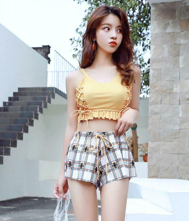 レースアップ ショートパンツ付き 韓国水着 体型カバー タンキニ ビキニ 大人可愛い 海 夏 黄色 イエロー 韓国アパレル 通販サイト ネットショップ Amour