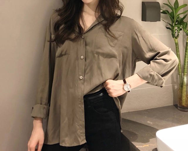 ミリタリーシャツ レディース とろみシャツ 長袖 フロントボタン Vネック カジュアル ゆったり 大人コーデ トップス アーミーカラー オーバーサイズ アーミーグリーン 代 30代 40代 秋 An Allure