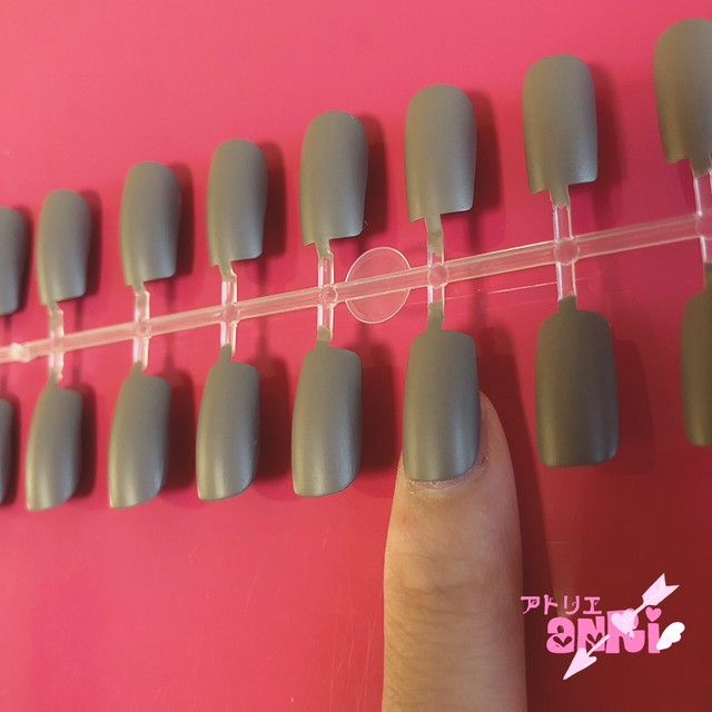 マットネイル グレー 激安ネイルチップ まなおnail S