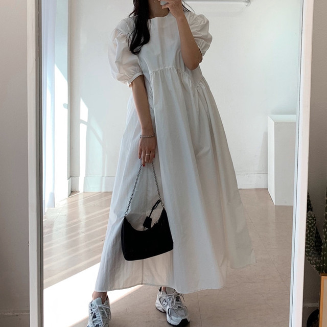 全2色 ワンピース ロング丈 ラウンドネック ゆったり ビッグシルエット 5分袖 体型カバー 無地 バルーンスリーブ ボリューム袖 デイリー オーバーサイズ 大人 カジュアル リゾート シンプル フレア 韓国ファッション 春 夏 Like Fashion