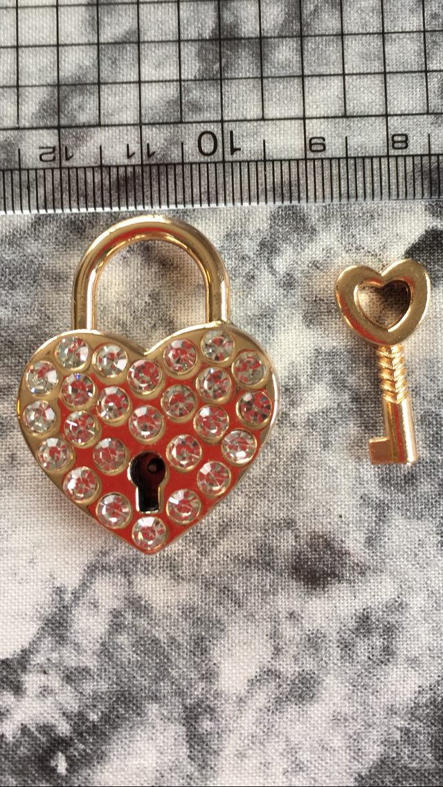 ハートストーン付南京錠 7ko