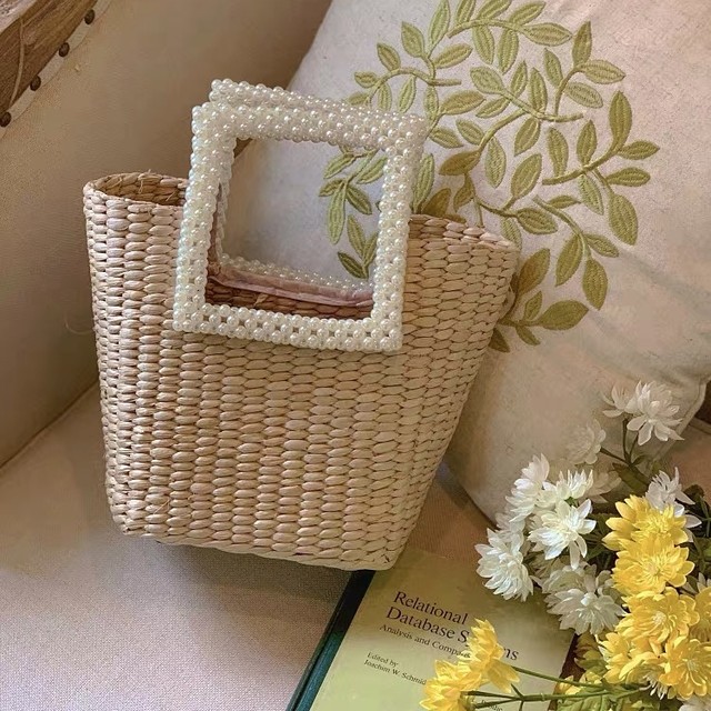 pearl square handle bag