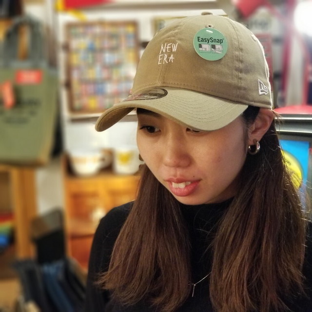 Newera ニューエラ 9twenty Ai Takahashi 高橋 愛 イージースナップキャップ 雑貨株式会社 Newera ニューエラ 9twenty Ai Takahashi 高橋 愛 イージースナップキャップ 雑貨株式会社