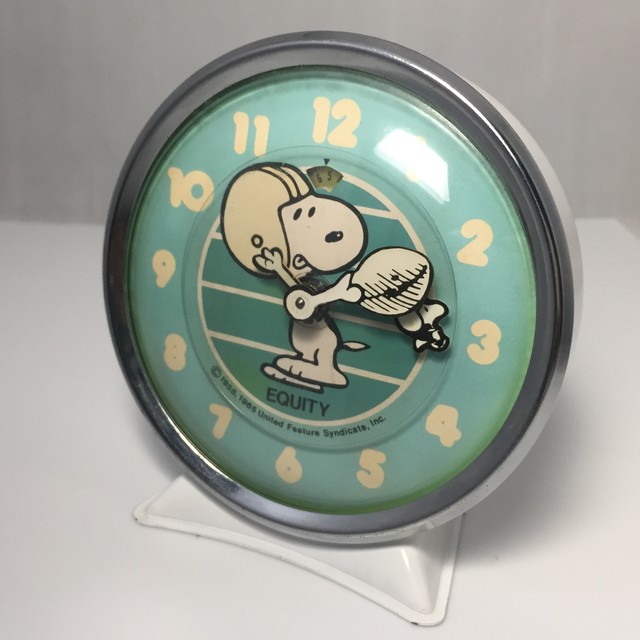 1970年代 可愛い スヌーピー目覚まし時計 アメフト 香港製 稼働品 路地裏の骨董カフェshop